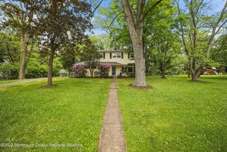 23 Nautilus Dr, Leonardo, NJ 07737