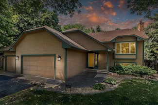 5225 Lannon Ave NE, Albertville, MN 55301