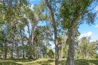 11 Lake Forest Dr, Covington, LA 70433