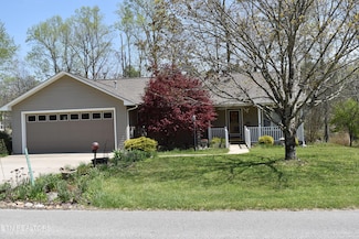 332 Yonside Dr, Sparta, TN 38583