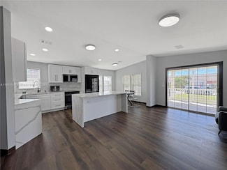 2863 SW 58th Manor, Fort Lauderdale, FL 33312