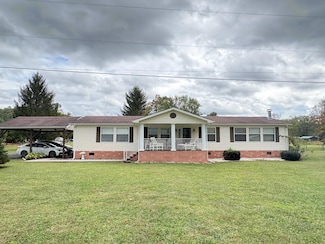 150 10th Ave, White Sulphur Springs, WV 24986