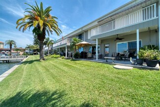 400 Larboard Way Unit 206, Clearwater Beach, FL 33767