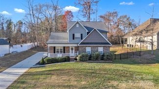 312 Oak Knoll, Hildebran, NC 28637