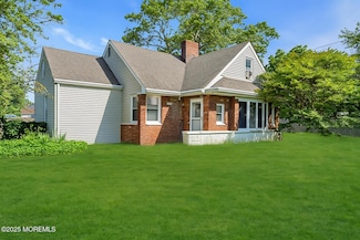 236 Longboat Ave, Beachwood, NJ 08722