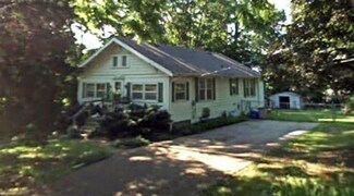 2609 NE 36th St, Kansas City, MO 64117