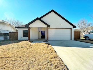 1466 E Morphy St, Fort Worth, TX 76104