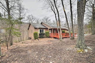 4451 Palmer Rd, McGaheysville, VA 22840
