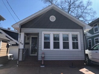402 S Shore Dr, Clear Lake, IA 50428
