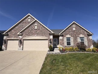 513 Upper Ridgepointe Ct, Lake Saint Louis, MO 63367