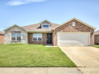 8419 E 161st Place S, Bixby, OK 74008
