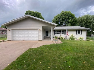1302 Quaw St, Wausau, WI 54401