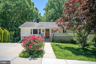 3202 Edgewood Rd, Kensington, MD 20895