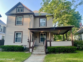 206 Catherine St, Schenectady, NY 12302
