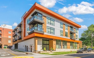 615 Daniels St Unit 215, Raleigh, NC 27605