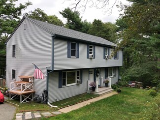 24 Cliff Rd, Buzzards Bay, MA 02532