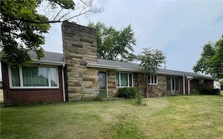 119 Walker St, Ellwood City, PA 16117