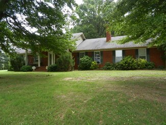 78 Sonny Cobb Rd, Bells, TN 38006