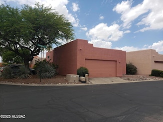 4362 E Sunnybrook Ln, Tucson, AZ 85712