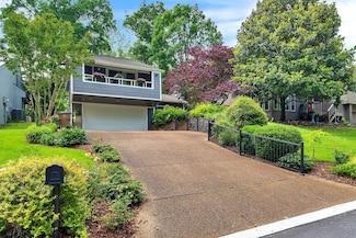 620 Harpeth Trace Dr, Nashville, TN 37221
