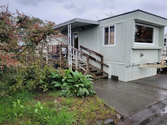 1254 Mccallum Cir, Arcata, CA 95521