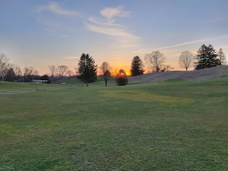 160 Coonpath Rd NE, Lancaster, OH 43130