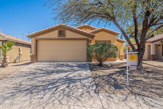 8513 E Sarnoff Ridge Loop, Tucson, AZ 85710
