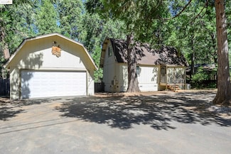 22744 Confidence Rd, Twain Harte, CA 95383