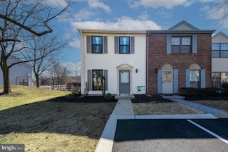 220 Hampshire Ct, Piscataway, NJ 08854