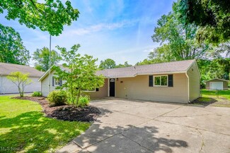 3451 Hanover Dr, Kent, OH 44240