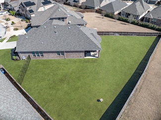 2101 Bishop Barrel Ln, Saint Paul, TX 75098