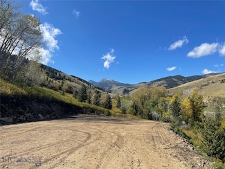 15 S East St, Pony, MT 59747
