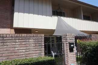 6338 Crab Orchard Rd, Houston, TX 77057