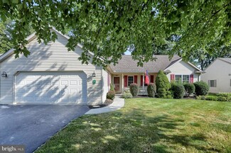 19 Scenic Dr, Myerstown, PA 17067