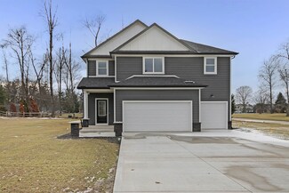 54495 Heron Cove Ln, Elkhart, IN 46516