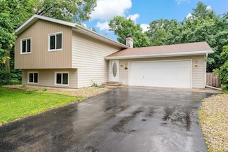 15229 Bluedorn Cir SE, Prior Lake, MN 55372
