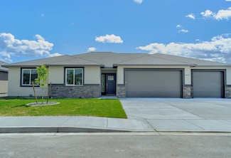 9418 Balflour Ct, Pasco, WA 99301