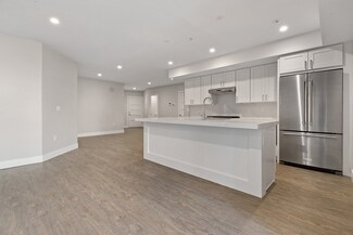 135 Hancock St Unit 3, Quincy, MA 02171