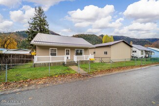 105 W 2nd St, Silverton, ID 83867