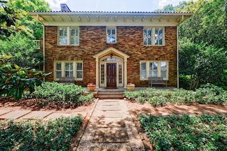 27 S Avondale Rd, Avondale Estates, GA 30002