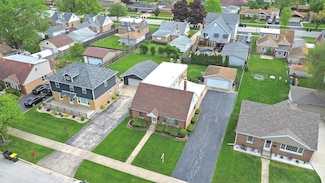 10837 S Mcvicker Ave, Chicago, IL 60638