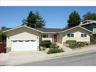 109 Miramonte Dr, Santa Cruz, CA 95065