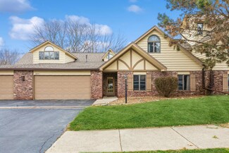 2021 Ashbury Ln Unit 2, Schererville, IN 46375