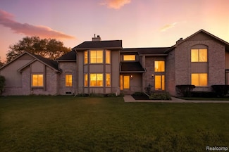 20387 Villa Grande Cir Unit 19, Clinton Township, MI 48038