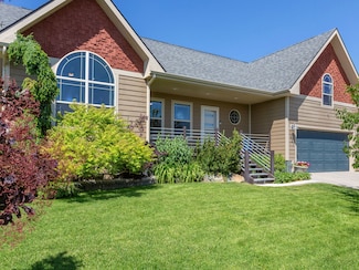 521 Evening Star Ln, Columbia Falls, MT 59912