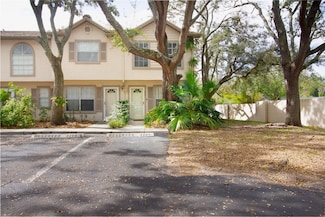2201 Fletchers Point Cir, Tampa, FL 33613