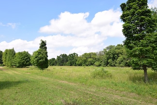 Lt1 S Martin Rd, New Berlin, WI 53146