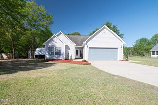 270 Brookewind Ln, Dunn, NC 28334