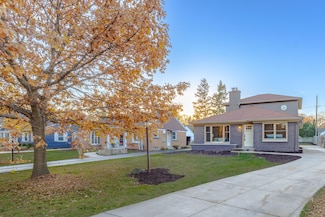 8201 N Whitney Rd, Milwaukee, WI 53217