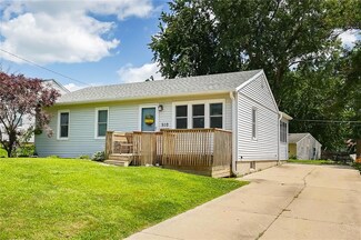 510 E 20th St S, Newton, IA 50208